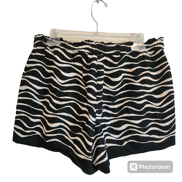 ANN TAYLOR LOFT PULL ON LINEN BLEND SHORTS WITH POCKETS SIZE M - Picture 2 of 4